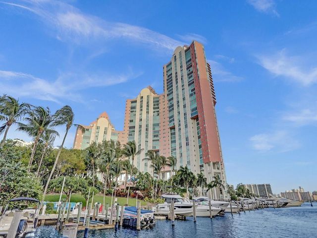 3370 Hidden Bay Drive 1208, Aventura, FL 33180