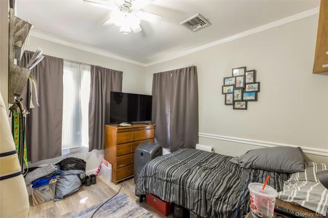3 School Street, Lake Ronkonkoma, NY 11779