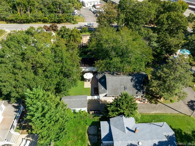 3 School Street, Lake Ronkonkoma, NY 11779