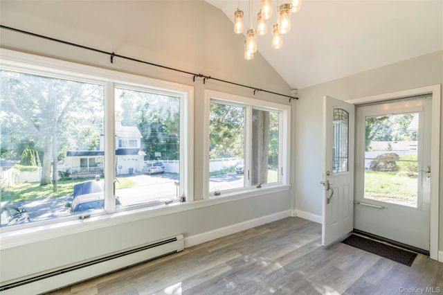 3 School Street, Lake Ronkonkoma, NY 11779