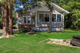 3 School Street, Lake Ronkonkoma, NY 11779