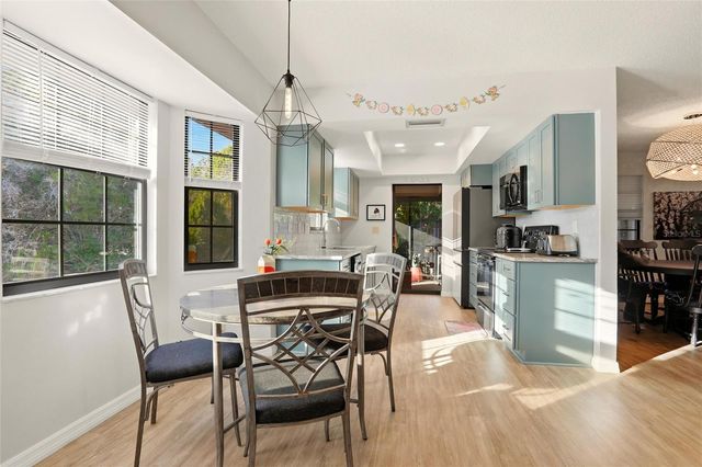 336 GULF BREEZE BOULEVARD, Venice, FL 34293