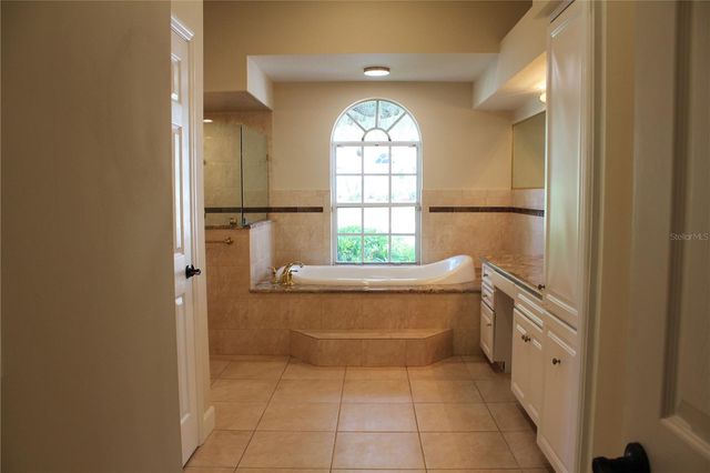 850 HANOVER WAY, Lakeland, FL 33813