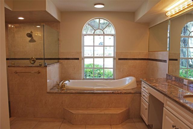 850 HANOVER WAY, Lakeland, FL 33813