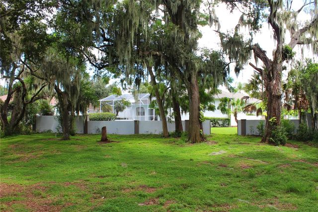 850 HANOVER WAY, Lakeland, FL 33813