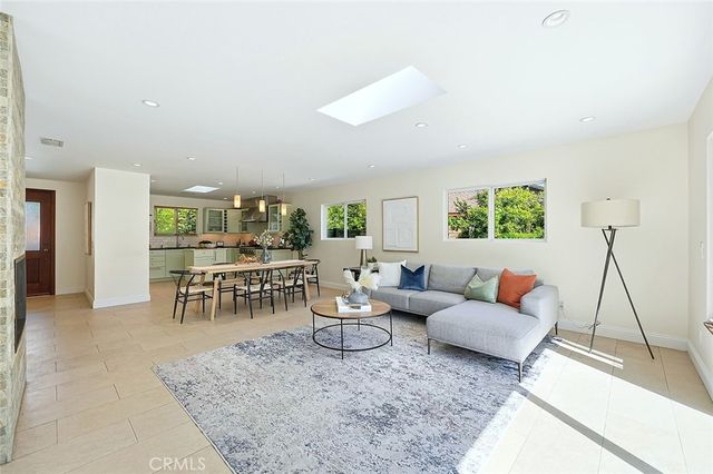 6152 E Rosebay Street, Long Beach, CA 90808