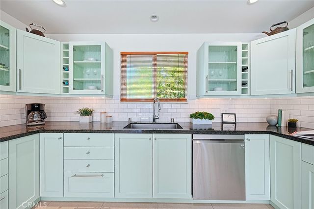 6152 E Rosebay Street, Long Beach, CA 90808