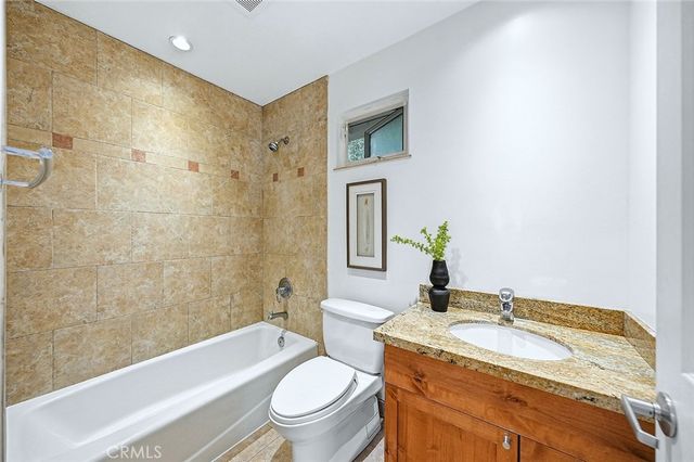 6152 E Rosebay Street, Long Beach, CA 90808