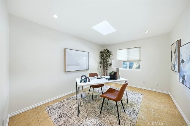 6152 E Rosebay Street, Long Beach, CA 90808