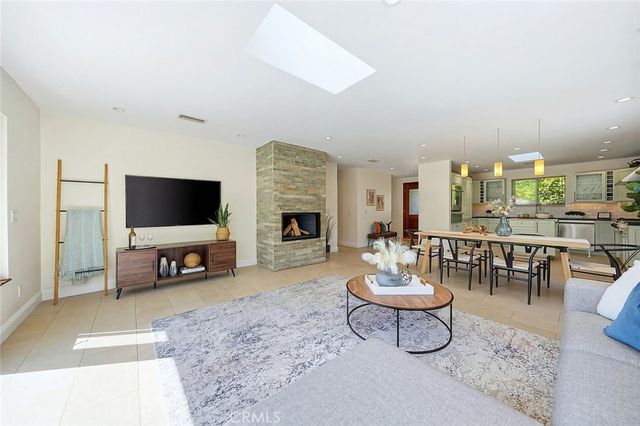 6152 E Rosebay Street, Long Beach, CA 90808