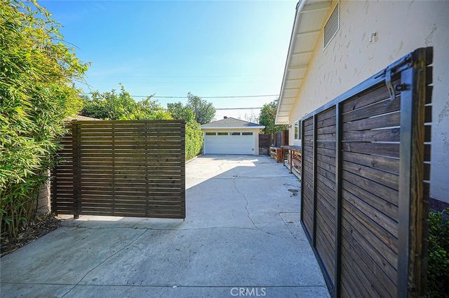 6152 E Rosebay Street, Long Beach, CA 90808