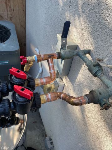 6152 E Rosebay Street, Long Beach, CA 90808