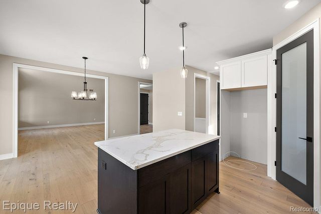 50605 Mistwood Drive, Macomb Township, MI 48042