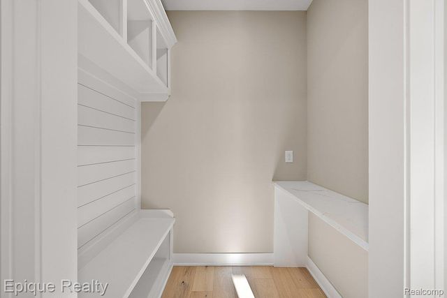 50605 Mistwood Drive, Macomb Township, MI 48042