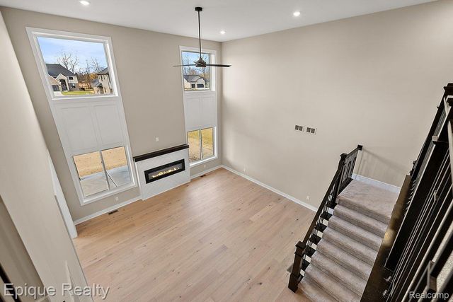 50605 Mistwood Drive, Macomb Township, MI 48042