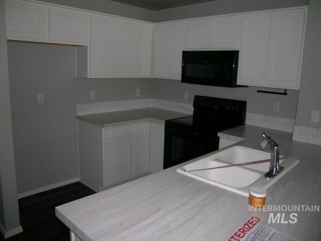 11166 W Ustick, Boise, ID 83713