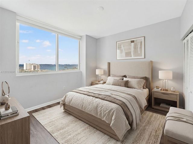 244 Biscayne Boulevard 3702, Miami, FL 33132