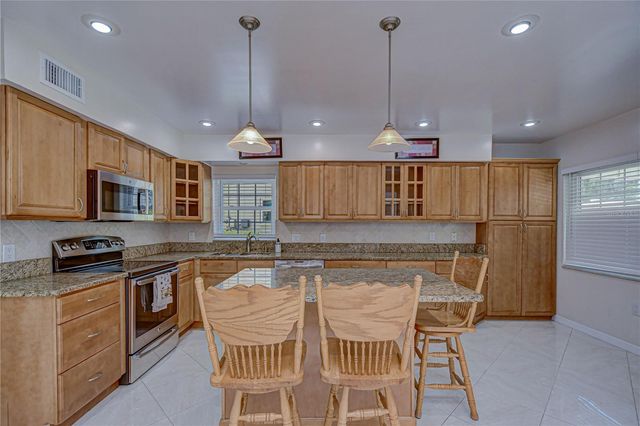 11912 RIVERHILLS DRIVE, Tampa, FL 33617