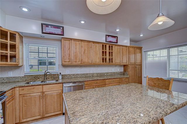 11912 RIVERHILLS DRIVE, Tampa, FL 33617