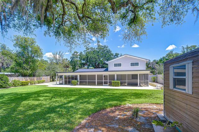 11912 RIVERHILLS DRIVE, Tampa, FL 33617