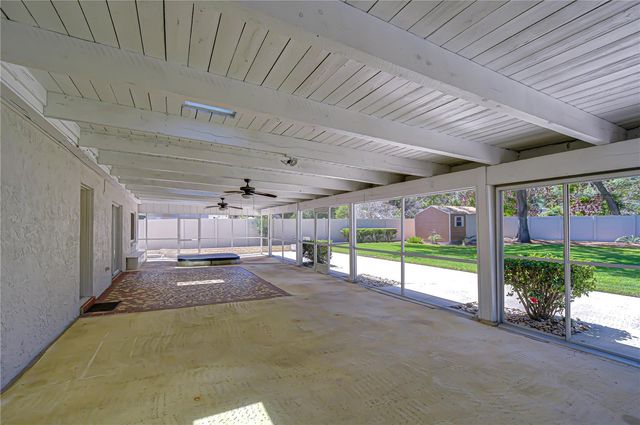 11912 RIVERHILLS DRIVE, Tampa, FL 33617