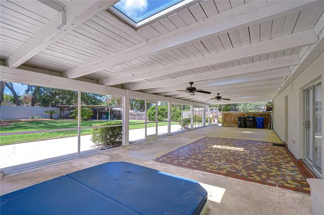 11912 RIVERHILLS DRIVE, Tampa, FL 33617