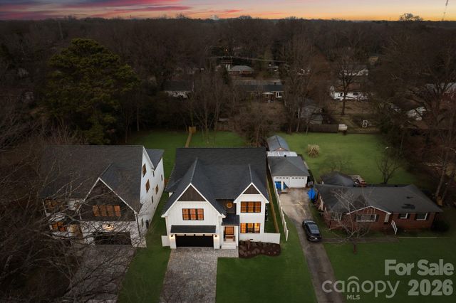 4349 Castleton Road, Charlotte, NC 28211