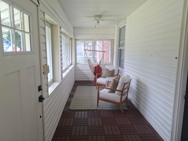 2580 1st Avenue, Huntington, WV 25703