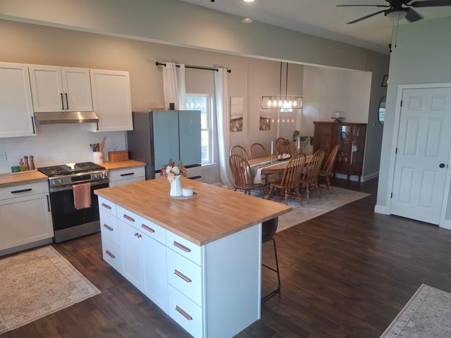 2580 1st Avenue, Huntington, WV 25703