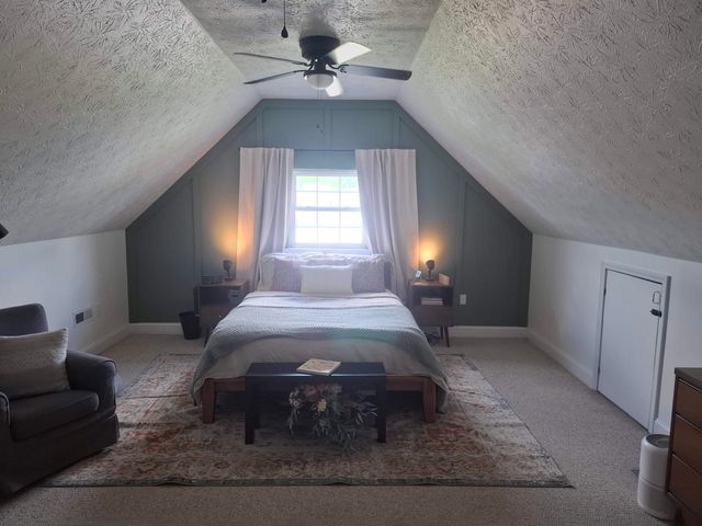 2580 1st Avenue, Huntington, WV 25703