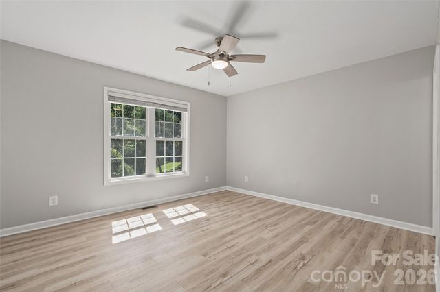 111 Natures Trail, Clyde, NC 28721