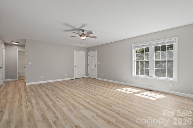 111 Natures Trail, Clyde, NC 28721
