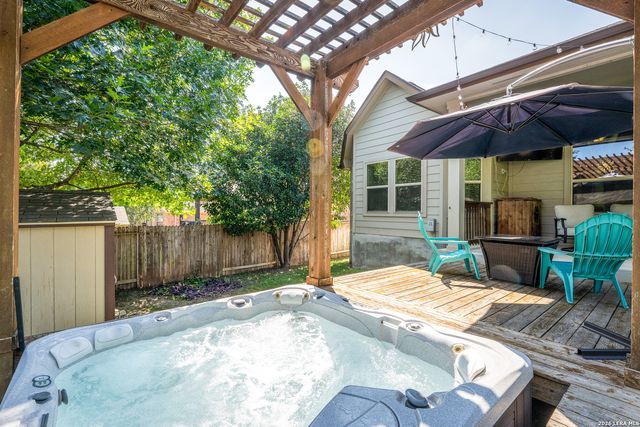 824 Water Oak, Schertz, TX 78154