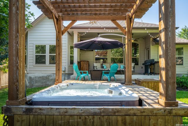824 Water Oak, Schertz, TX 78154