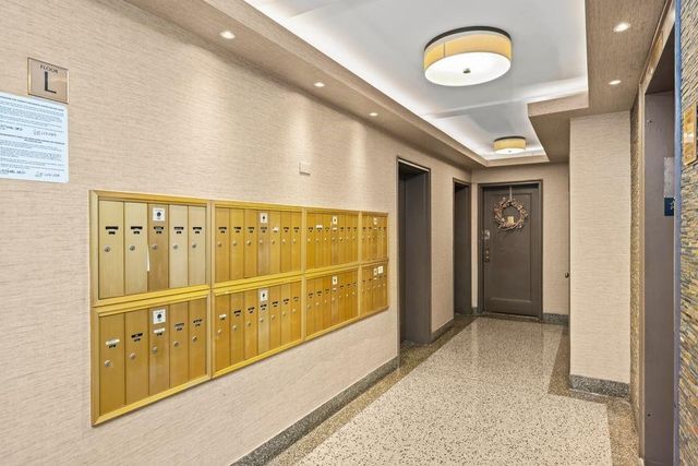 15 Oliver St Apt 3C, New York City, NY 11209