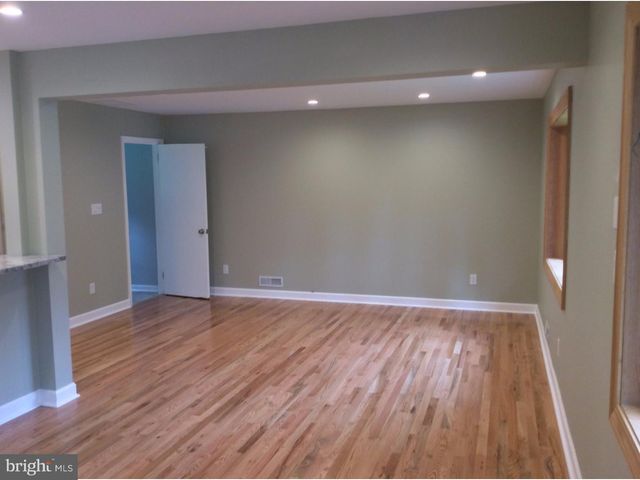 55 MONTGOMERY ST, Princeton Junction, NJ 08550