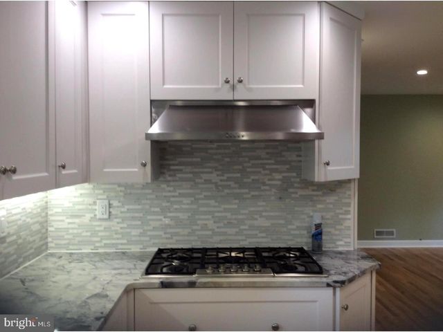 55 MONTGOMERY ST, Princeton Junction, NJ 08550