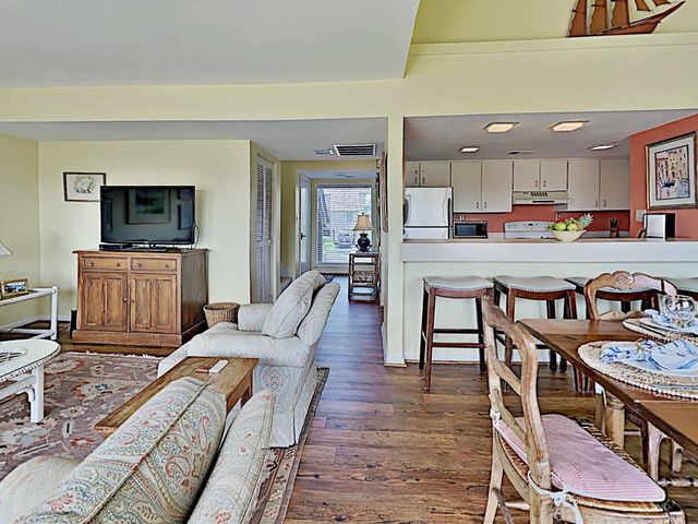 54 Spartina Ct Unit 12, Pawleys Island, SC 29585