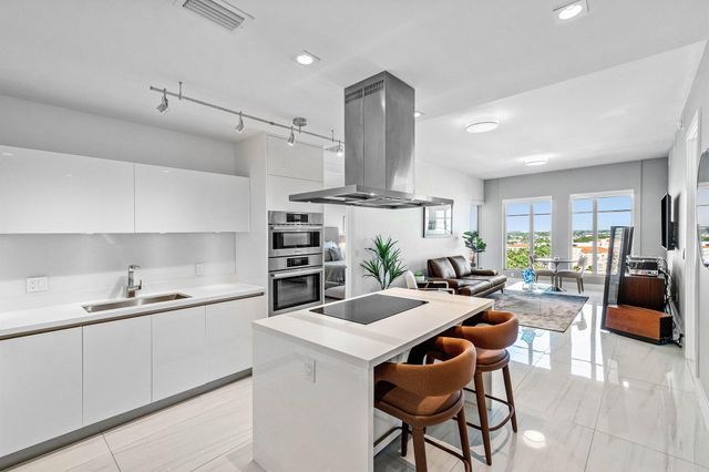 155 E Boca Raton Road 1119, Boca Raton, FL 33432