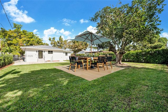 6356 SW 14th St, West Miami, FL 33144