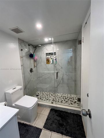 5580 W 26th Ct 204, Hialeah, FL 33016