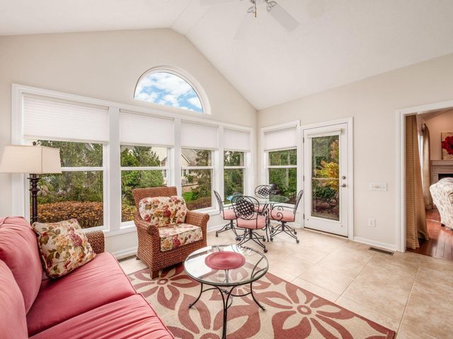 210 Tinley Park Circle, Delaware, OH 43015