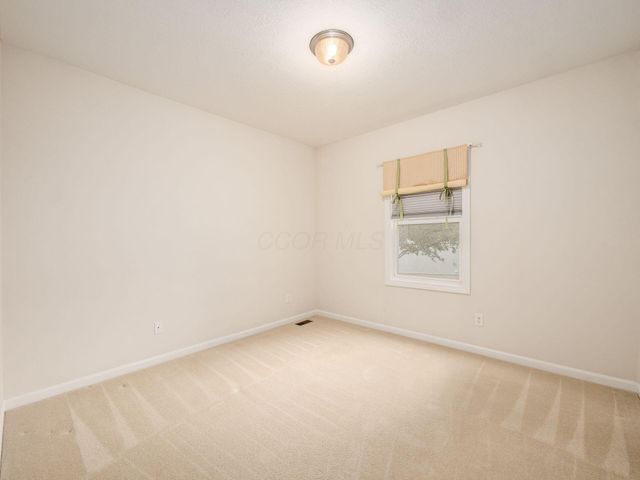 210 Tinley Park Circle, Delaware, OH 43015