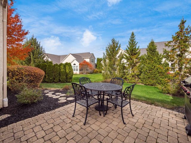 210 Tinley Park Circle, Delaware, OH 43015