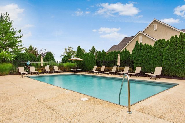 210 Tinley Park Circle, Delaware, OH 43015