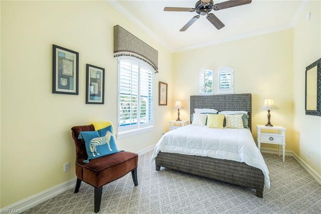 2826 Tiburon BLVD E 103, Naples, FL 34109