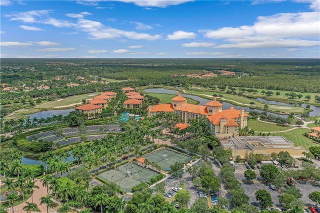 2826 Tiburon BLVD E 103, Naples, FL 34109