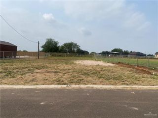 4664 Steamboat Drive, Edinburg, TX 78542