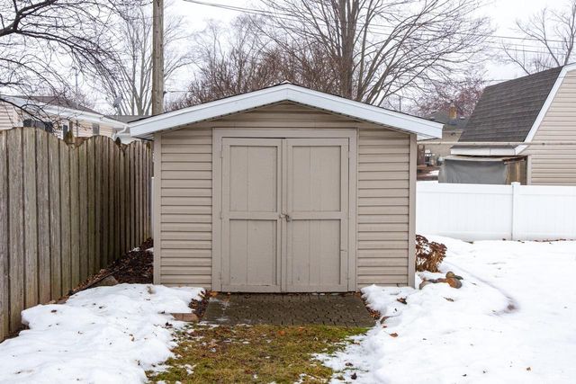 524 MICHAEL STREET, Combined Locks, WI 54113