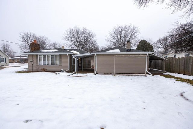 524 MICHAEL STREET, Combined Locks, WI 54113